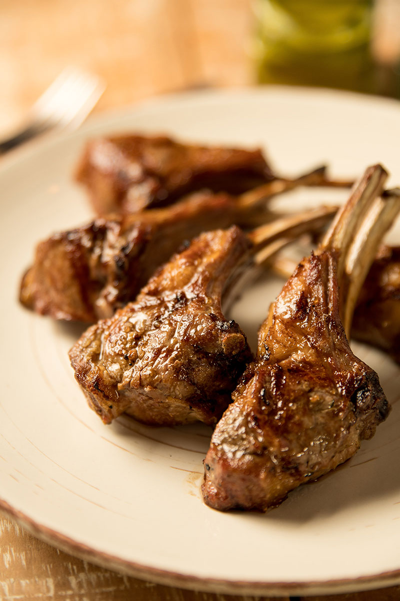 Tenras e deliciosas Costeletas de Cordeiro
